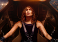Jennifer Lopez jagar mördarrobotar i trailern för kommande science-fiction-rullen Atlas
